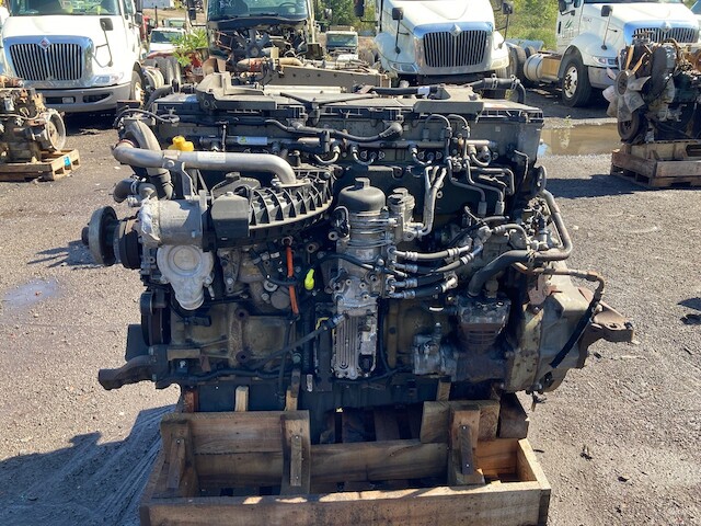 2016 Detroit DD15 472910S Diesel Engine